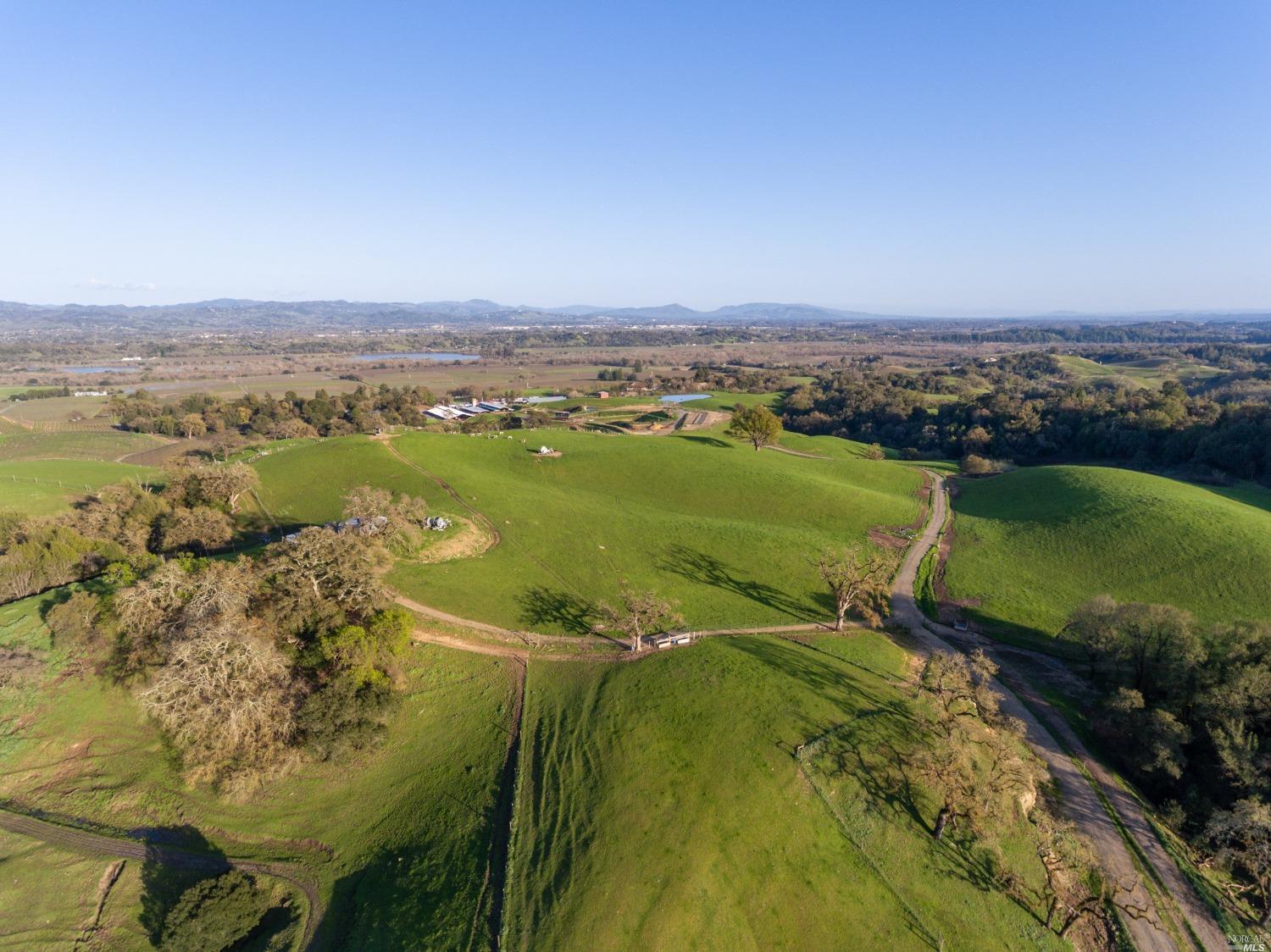 5285 Westside Road Healdsburg CA 95448