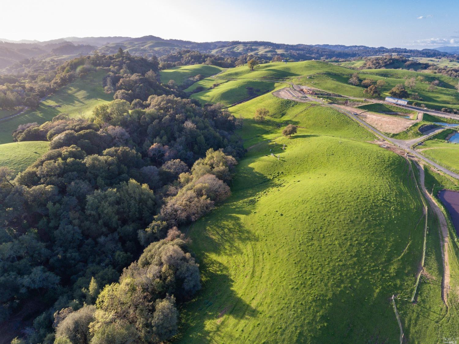 5285 Westside Road Healdsburg CA 95448