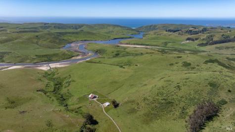 16997 Highway 1 Bodega Bay CA 94923