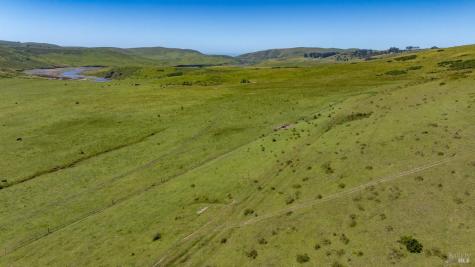 16997 Highway 1 Bodega Bay CA 94923