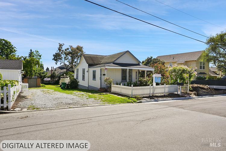 407 Pine Street Capitola CA 95010