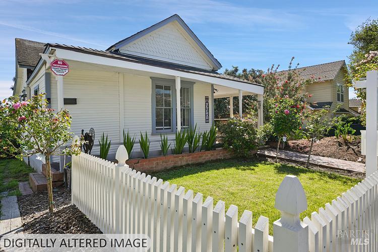 407 Pine Street Capitola CA 95010