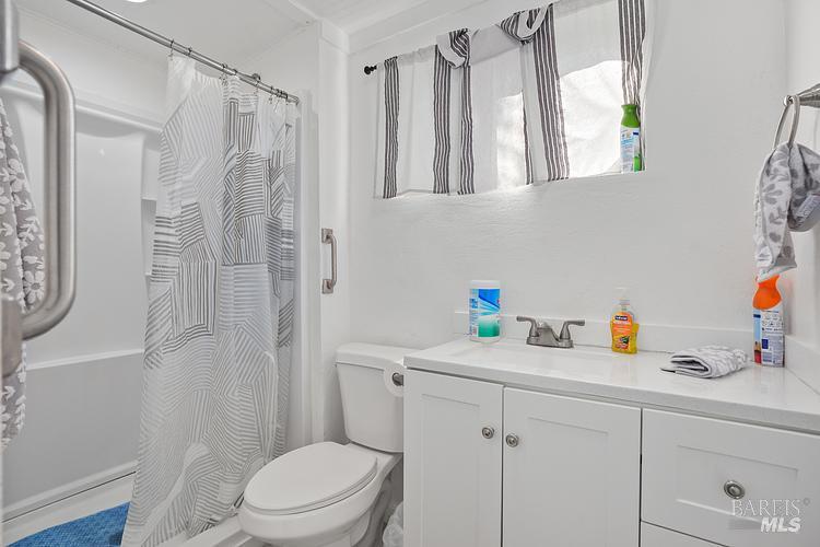 407 Pine Street Capitola CA 95010