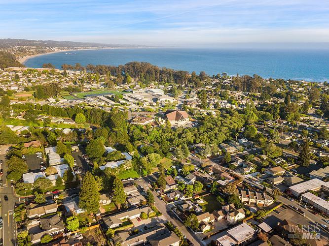 407 Pine Street Capitola CA 95010