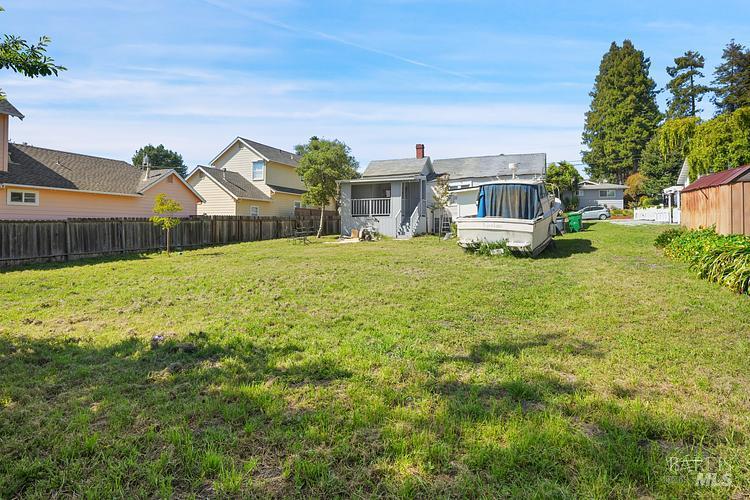 407 Pine Street Capitola CA 95010