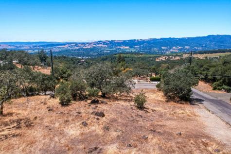1605 Point Drive Sonoma CA 95476