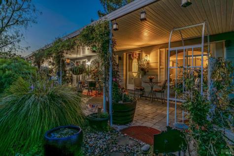 98 Sequoia Circle Santa Rosa CA 95401