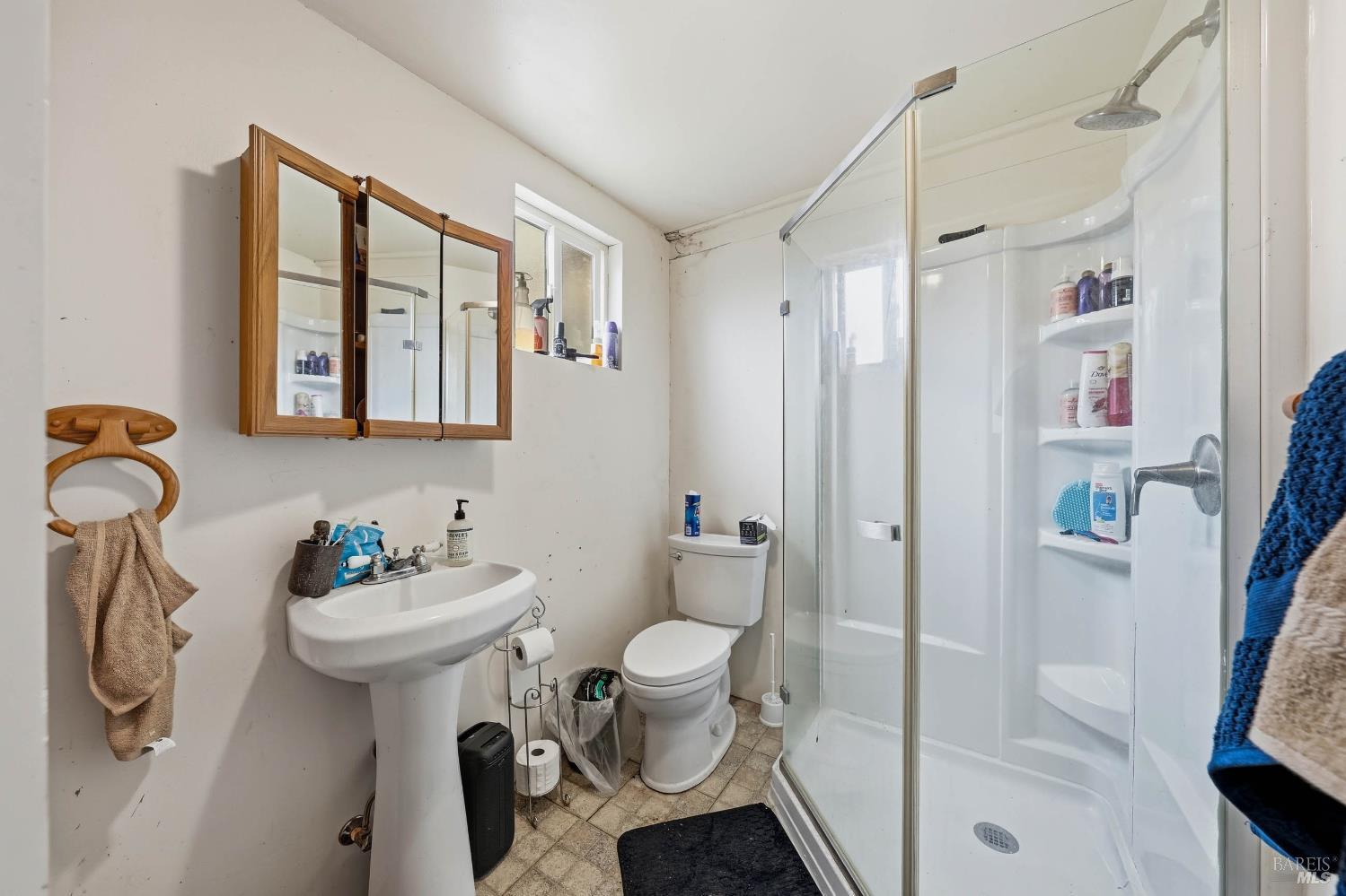 3393 Green Avenue Clearlake CA 95422