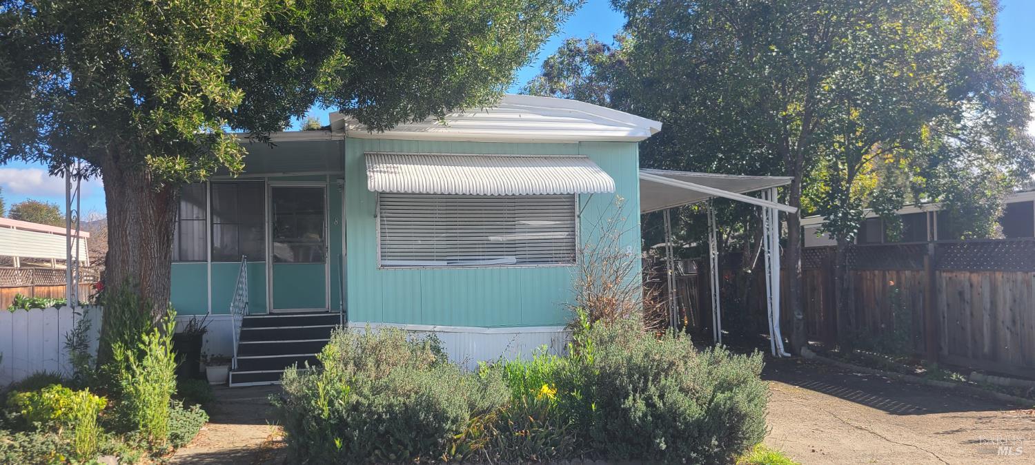 660 Leslie Street Ukiah CA 95482