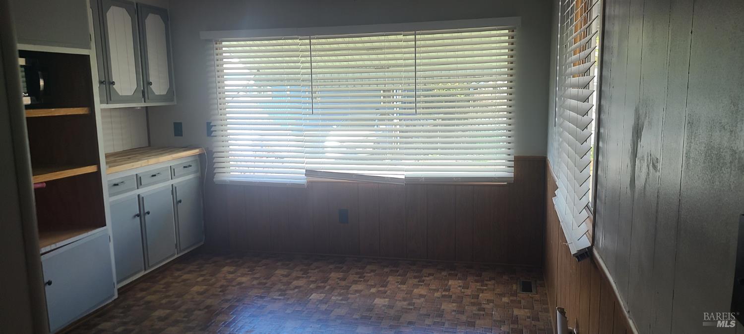 660 Leslie Street Ukiah CA 95482