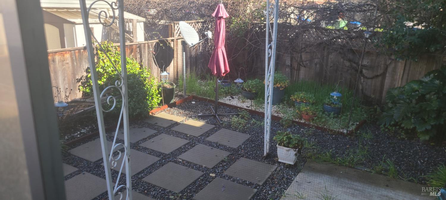 660 Leslie Street Ukiah CA 95482