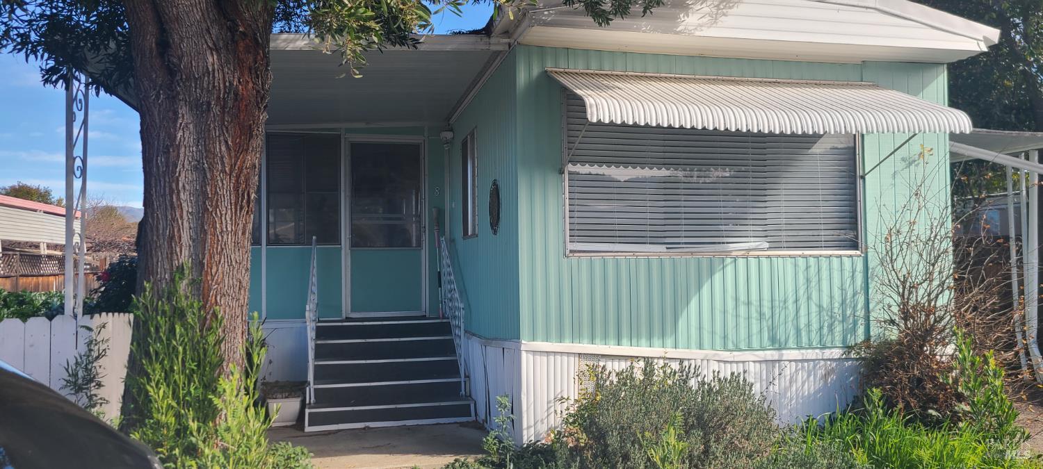 660 Leslie Street Ukiah CA 95482