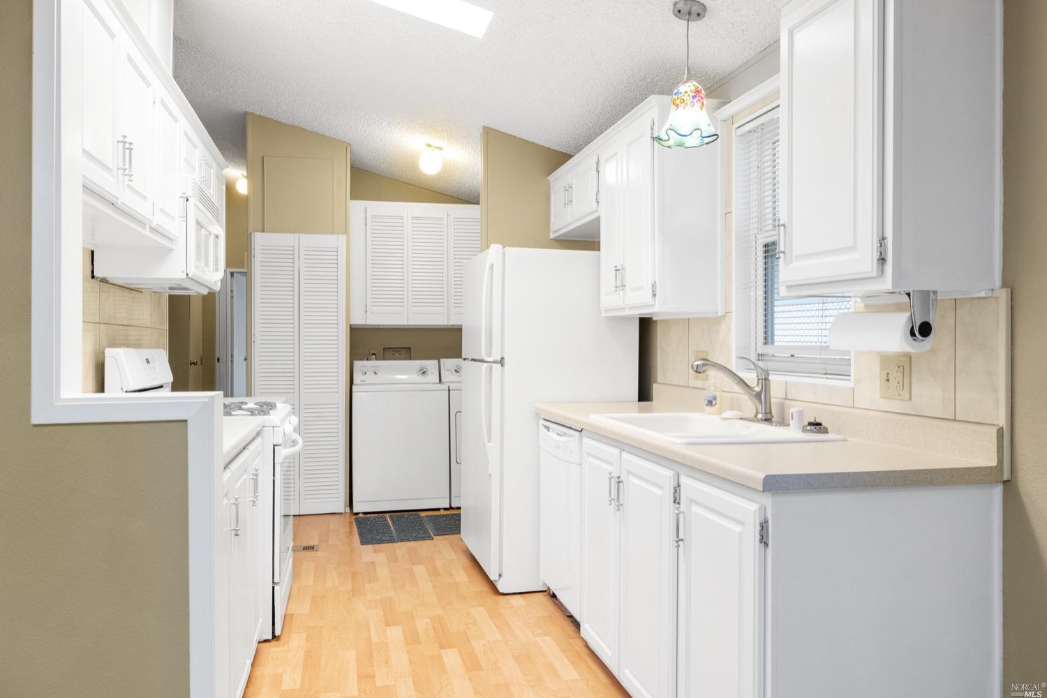 259 Hermosa Circle Santa Rosa CA 95409
