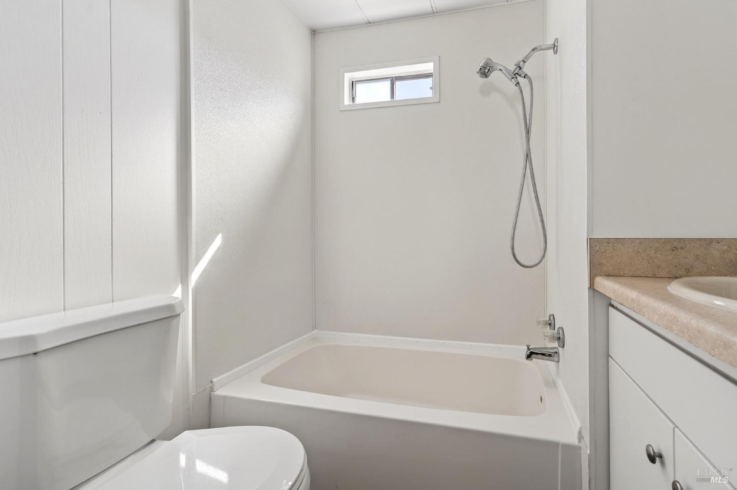 117 Oakwood Lane Santa Rosa CA 95409