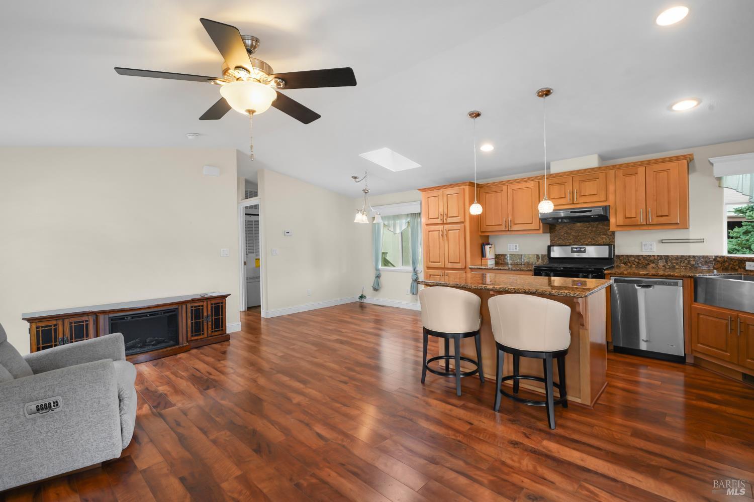 105 Redwing Drive Santa Rosa CA 95409