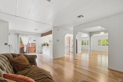 25 Benicia Way Sonoma CA 95476
