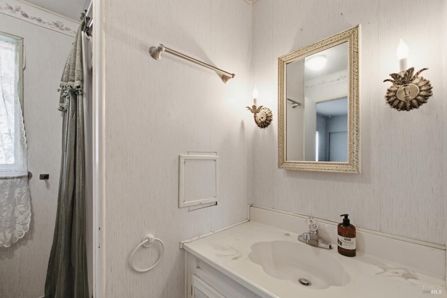 25 Benicia Way Sonoma CA 95476