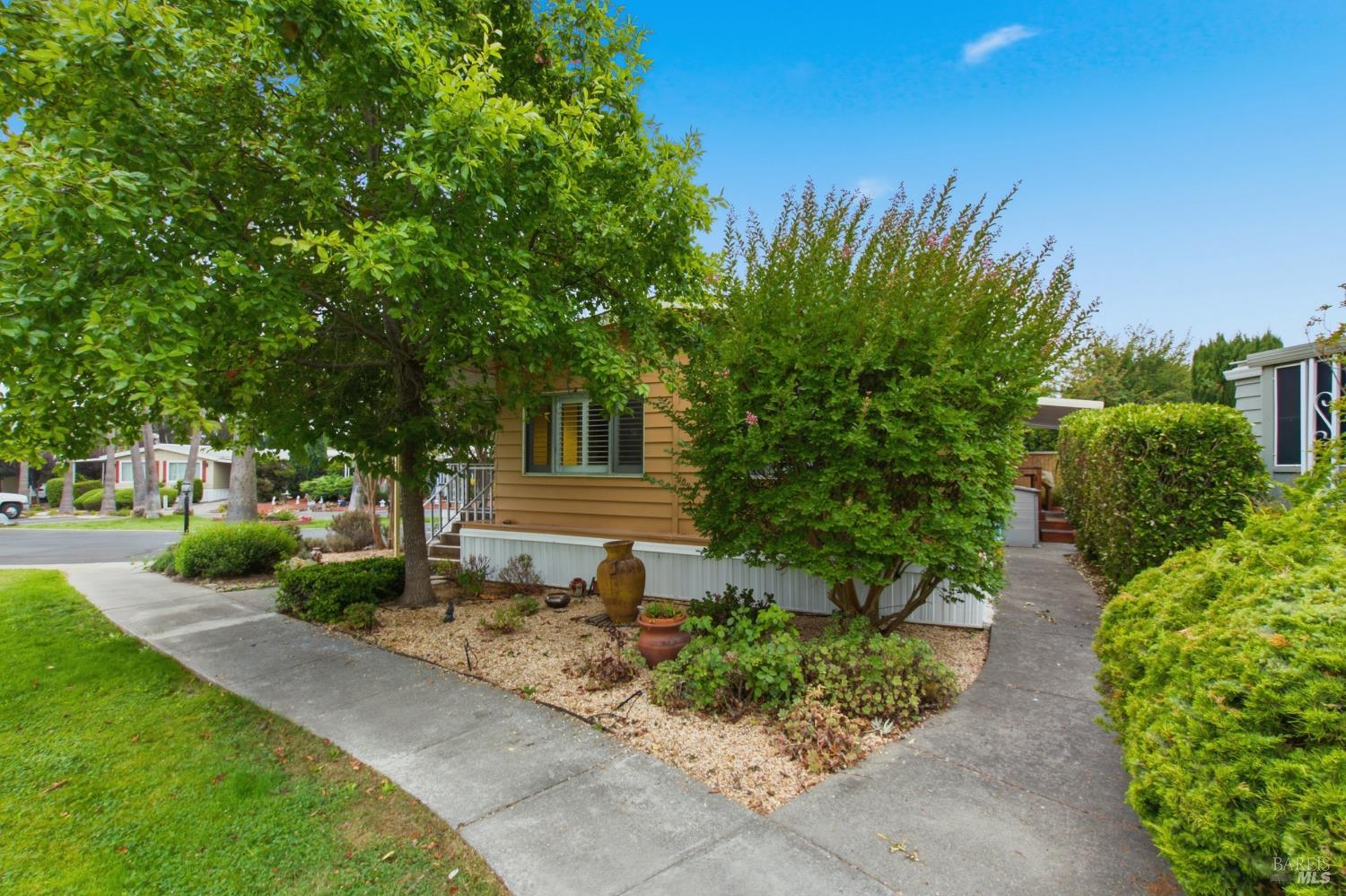 25 Benicia Way Sonoma CA 95476