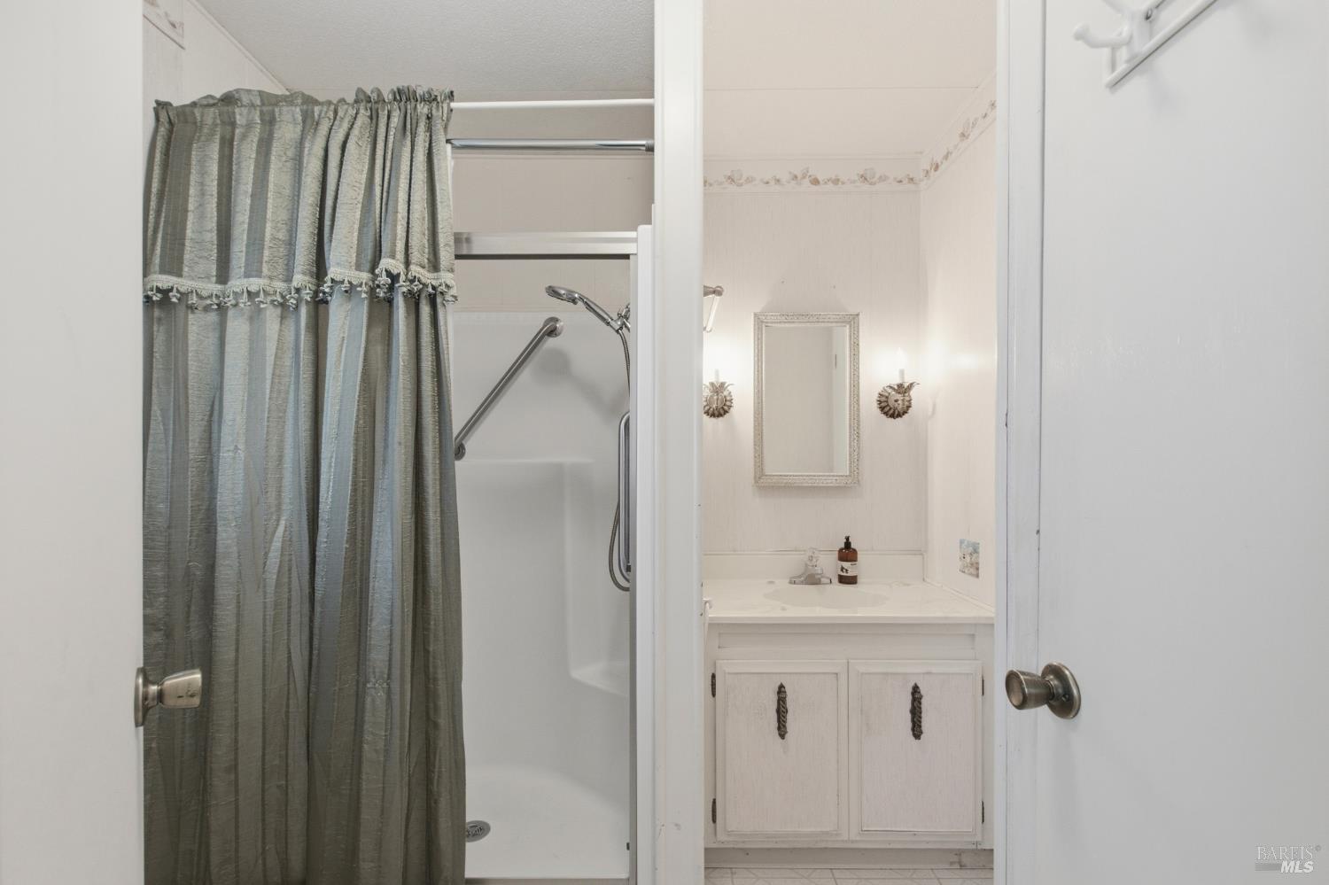 25 Benicia Way Sonoma CA 95476