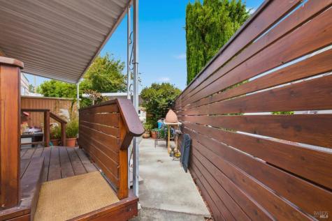 25 Benicia Way Sonoma CA 95476