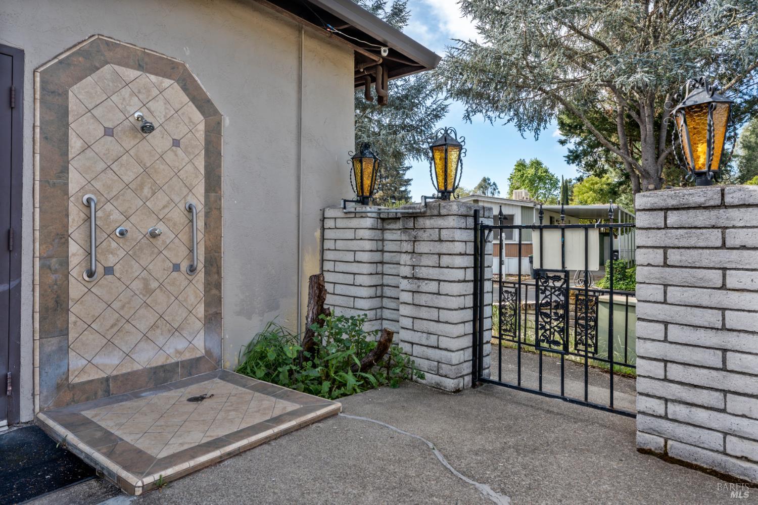 700 Gobbi Street Ukiah CA 95482