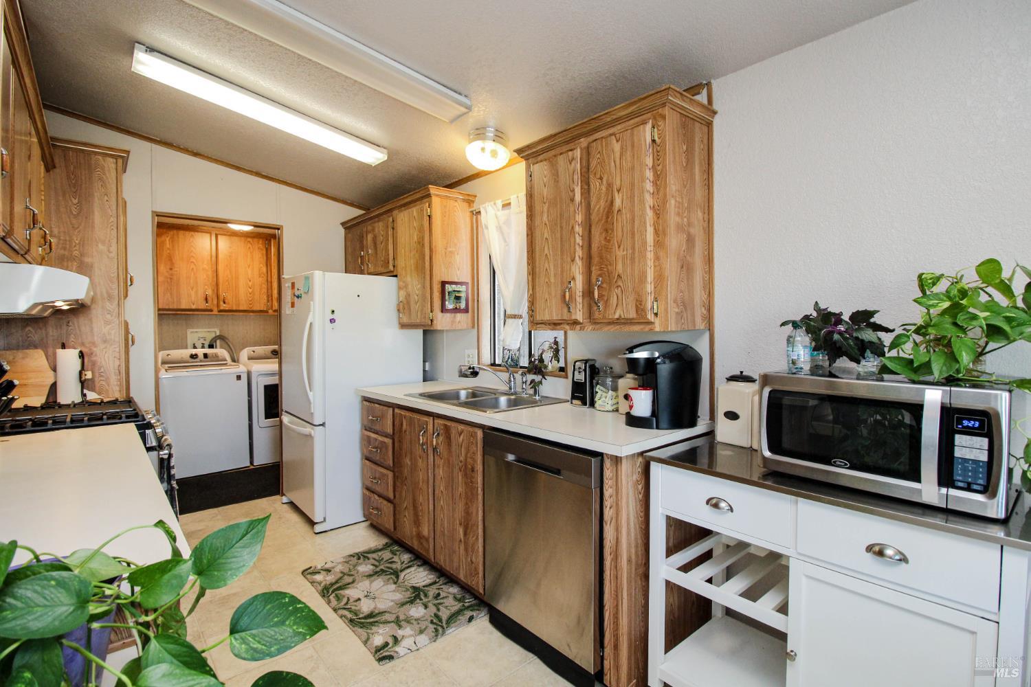 1597 Alamo Drive Vacaville CA 95687