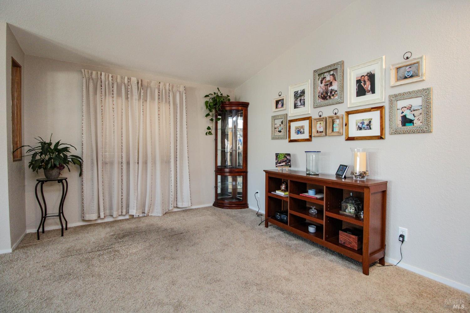1597 Alamo Drive Vacaville CA 95687