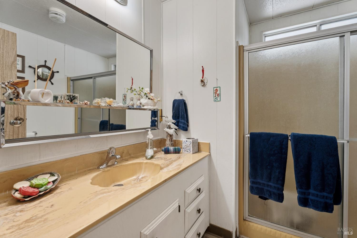 660 Leslie Street Ukiah CA 95482