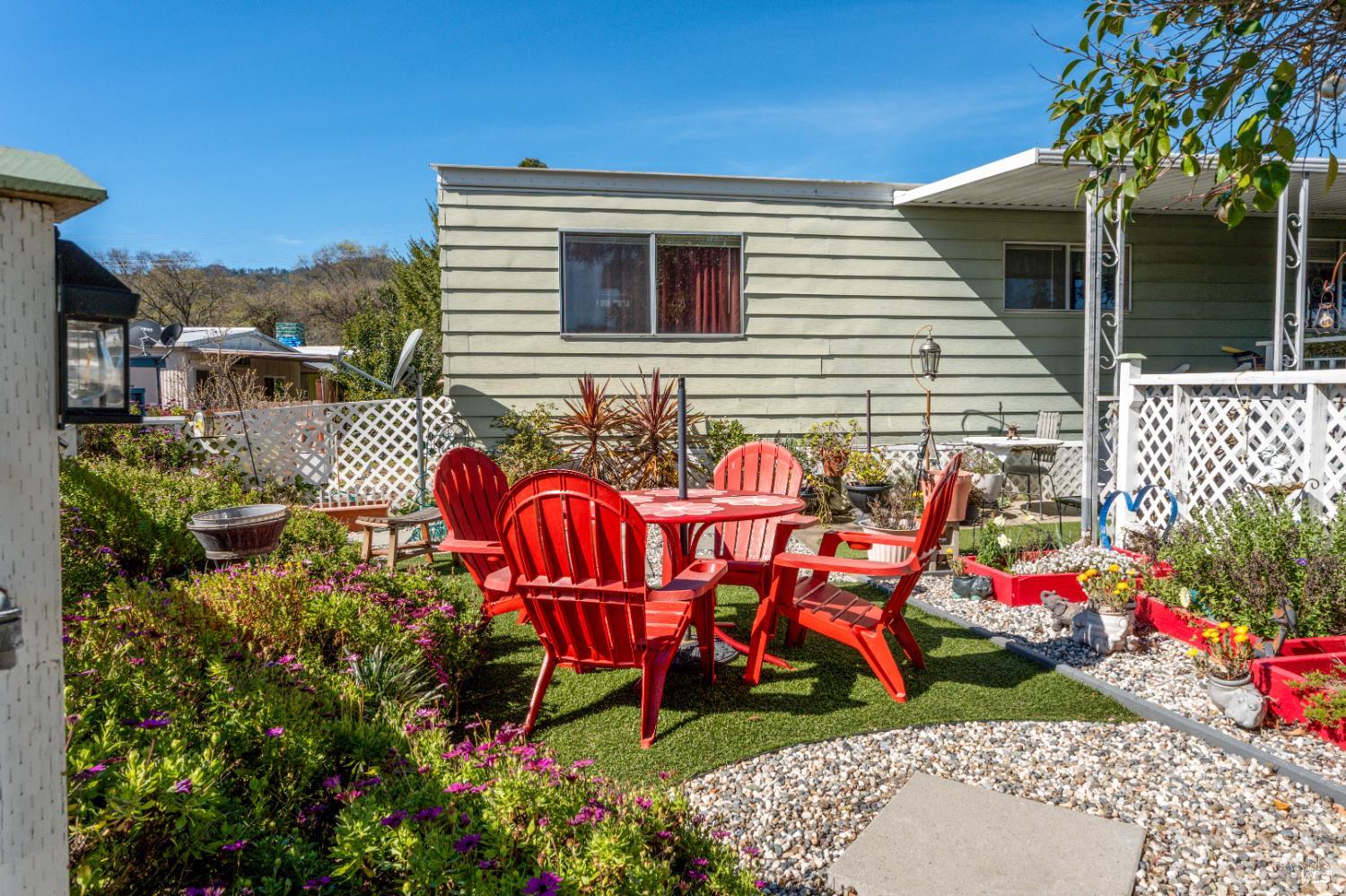 660 Leslie Street Ukiah CA 95482