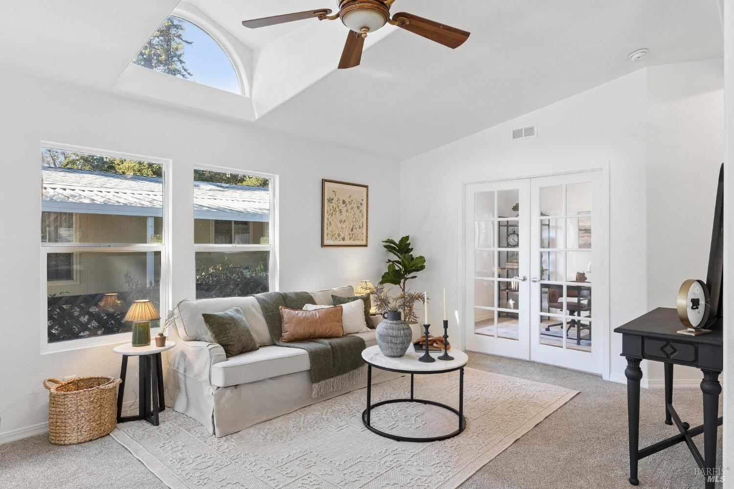 83 N Napa Drive Petaluma CA 94954