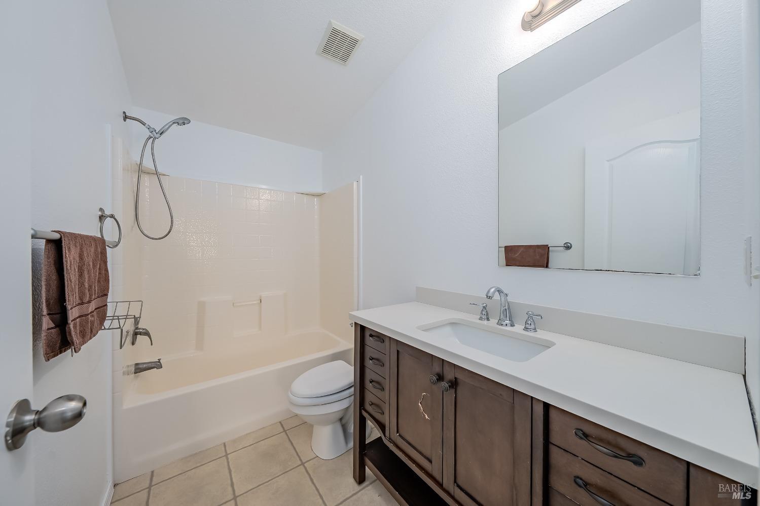 2940 Blackfeet Trail Clearlake Oaks CA 95423