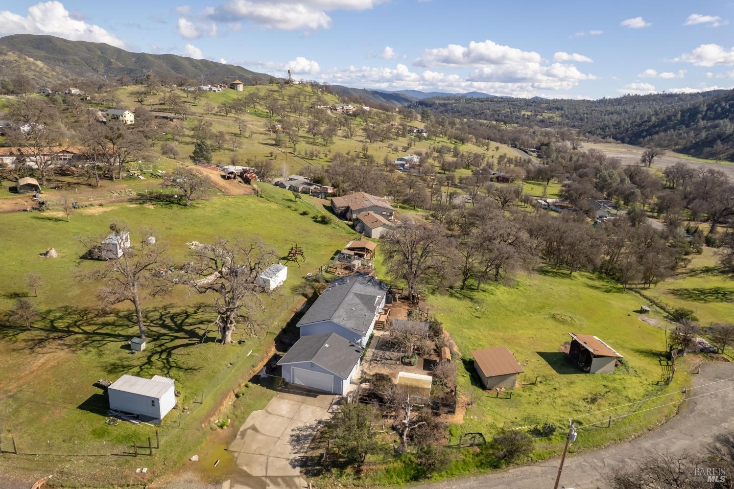2940 Blackfeet Trail Clearlake Oaks CA 95423