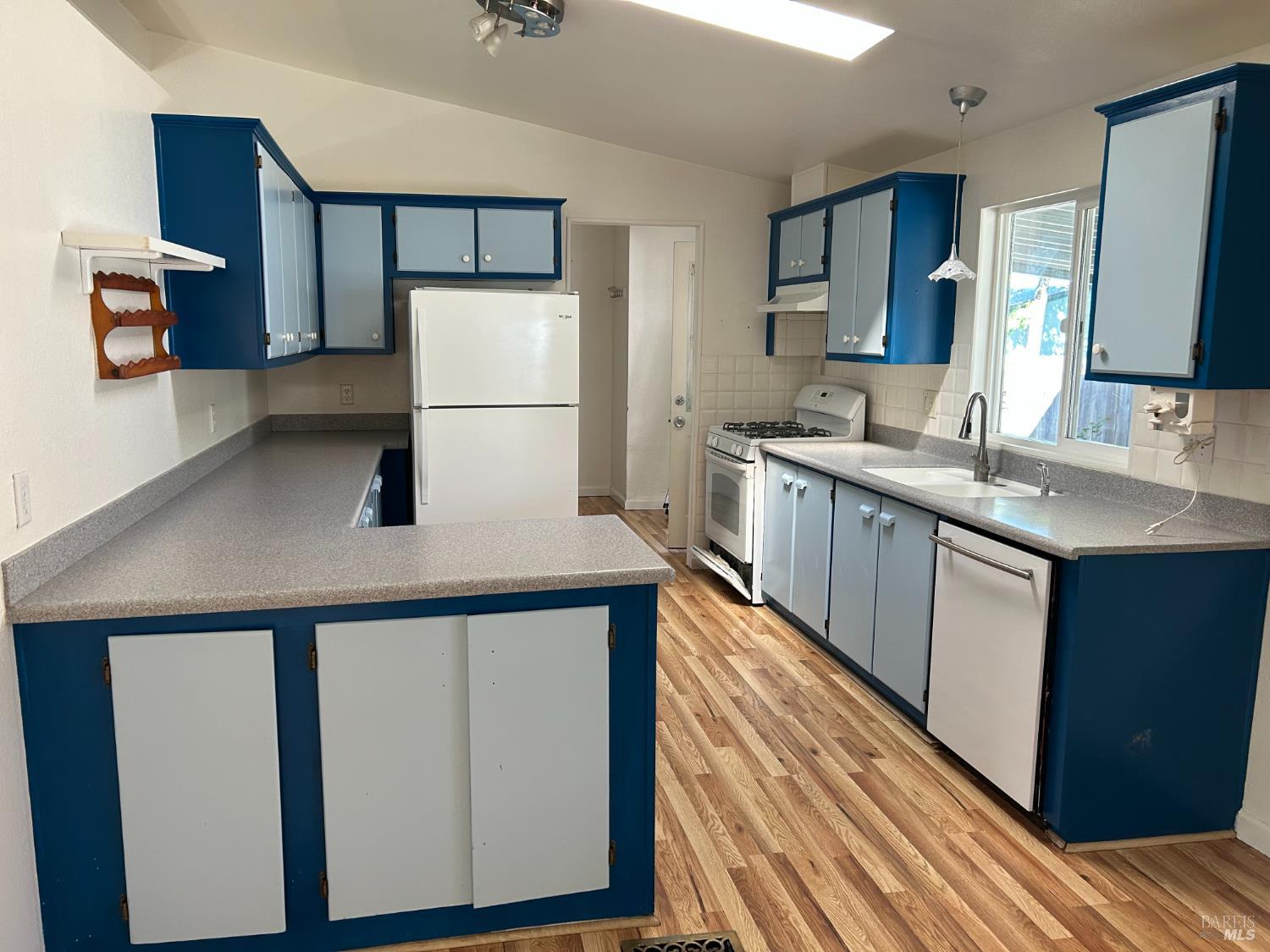 92 Leisure Park Circle Santa Rosa CA 95401