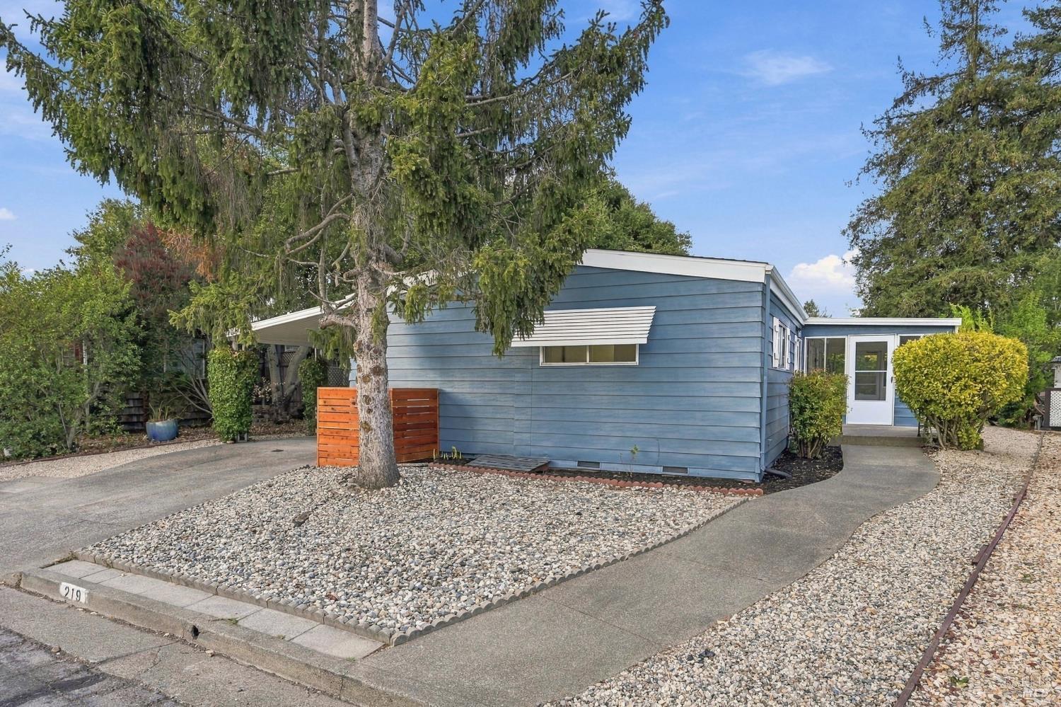 219 Monarch Court Santa Rosa CA 95401