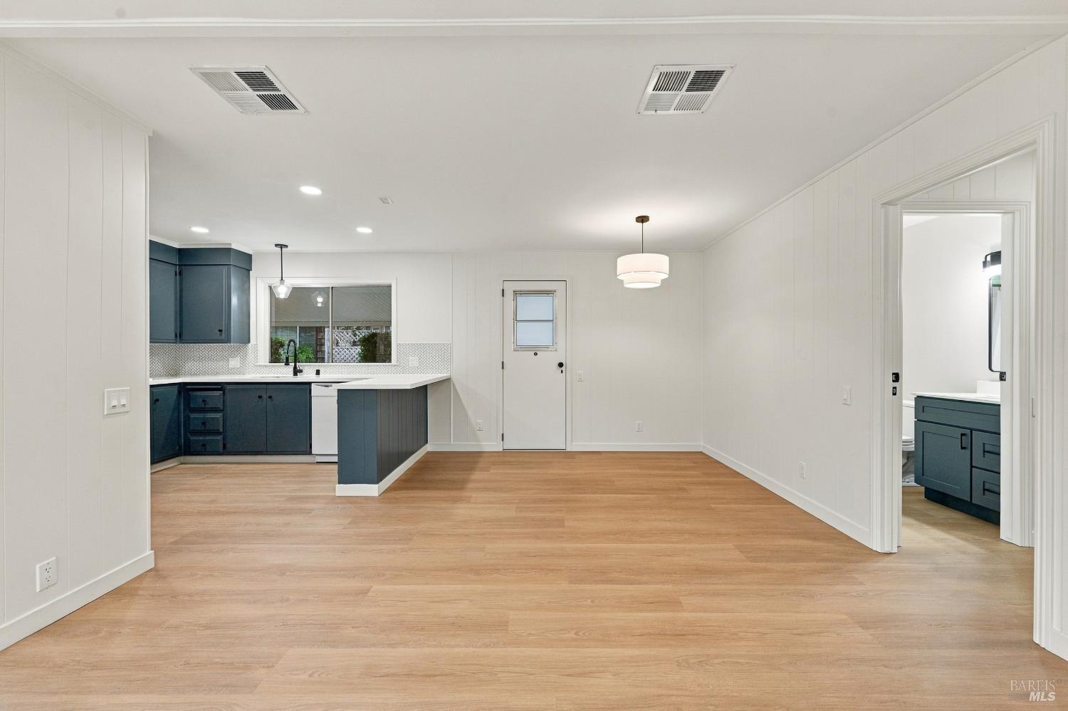 219 Monarch Court Santa Rosa CA 95401