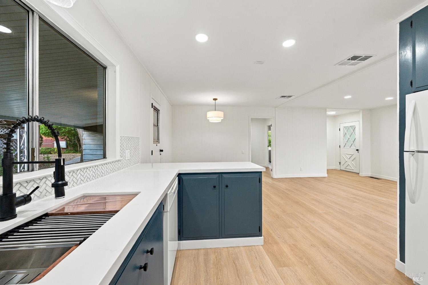 219 Monarch Court Santa Rosa CA 95401