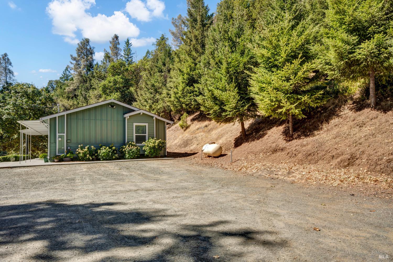 14986 Western Mine Road Middletown CA 95461