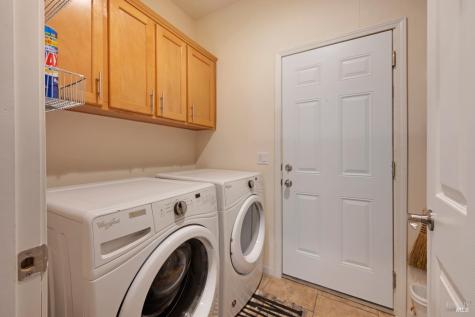 1945 Piner Road Santa Rosa CA 95403