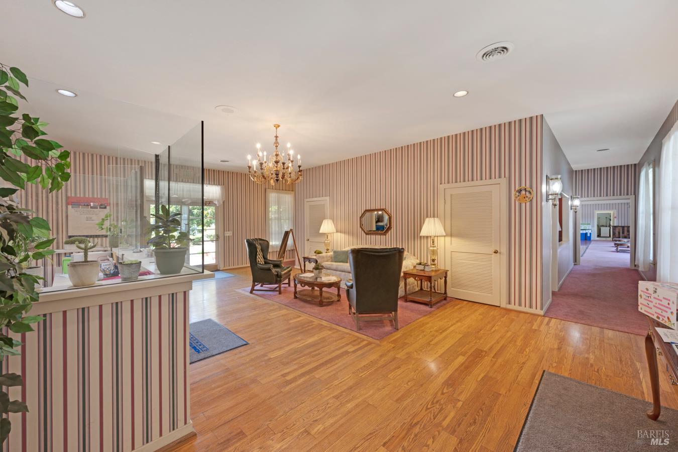 1945 Piner Road Santa Rosa CA 95403