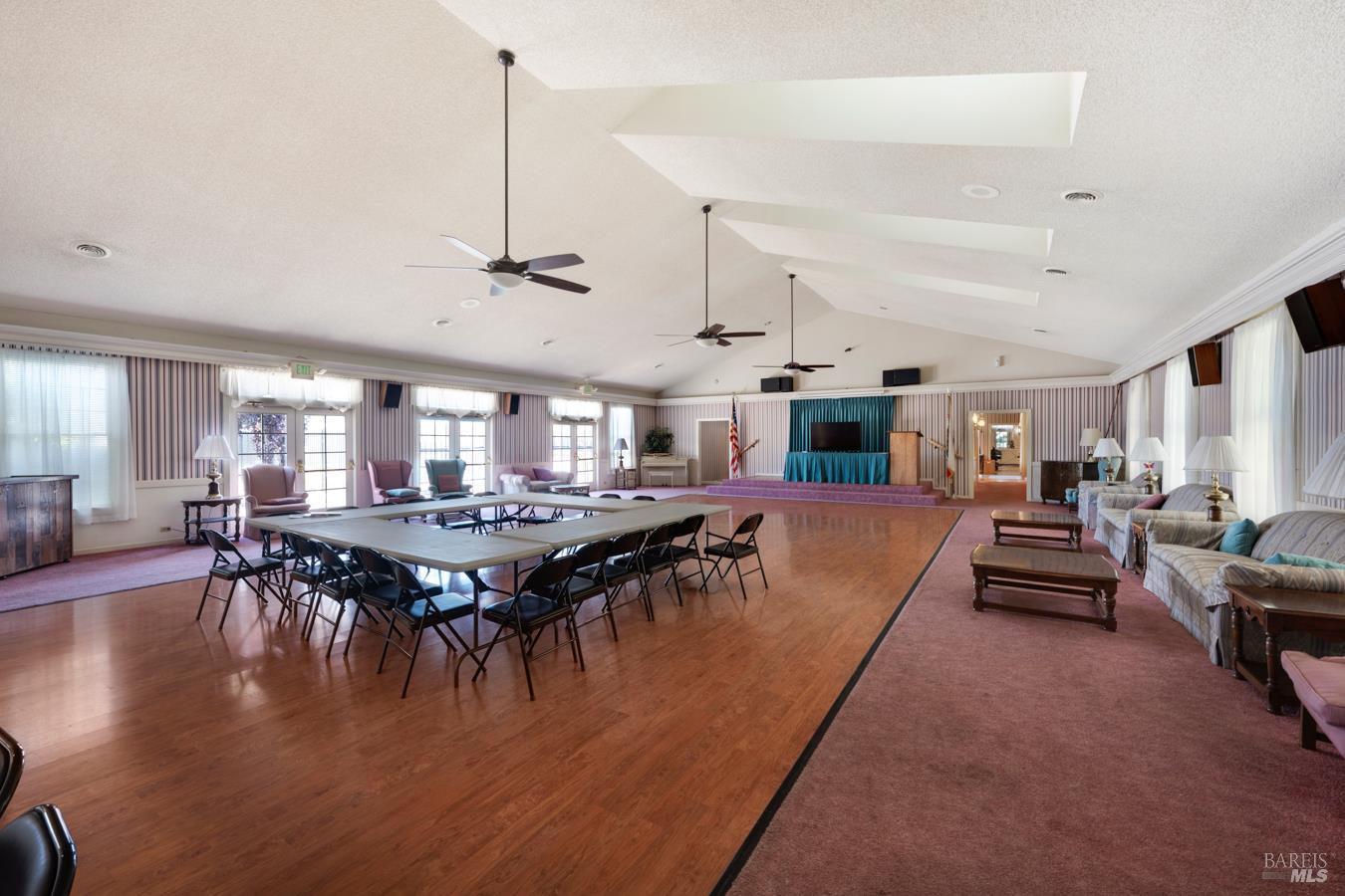 1945 Piner Road Santa Rosa CA 95403