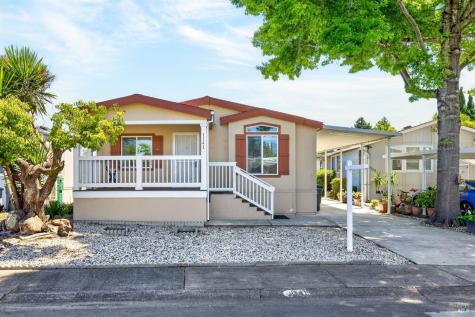 1141 Adrienne Way Santa Rosa CA 95401