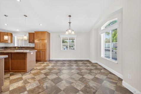 1141 Adrienne Way Santa Rosa CA 95401