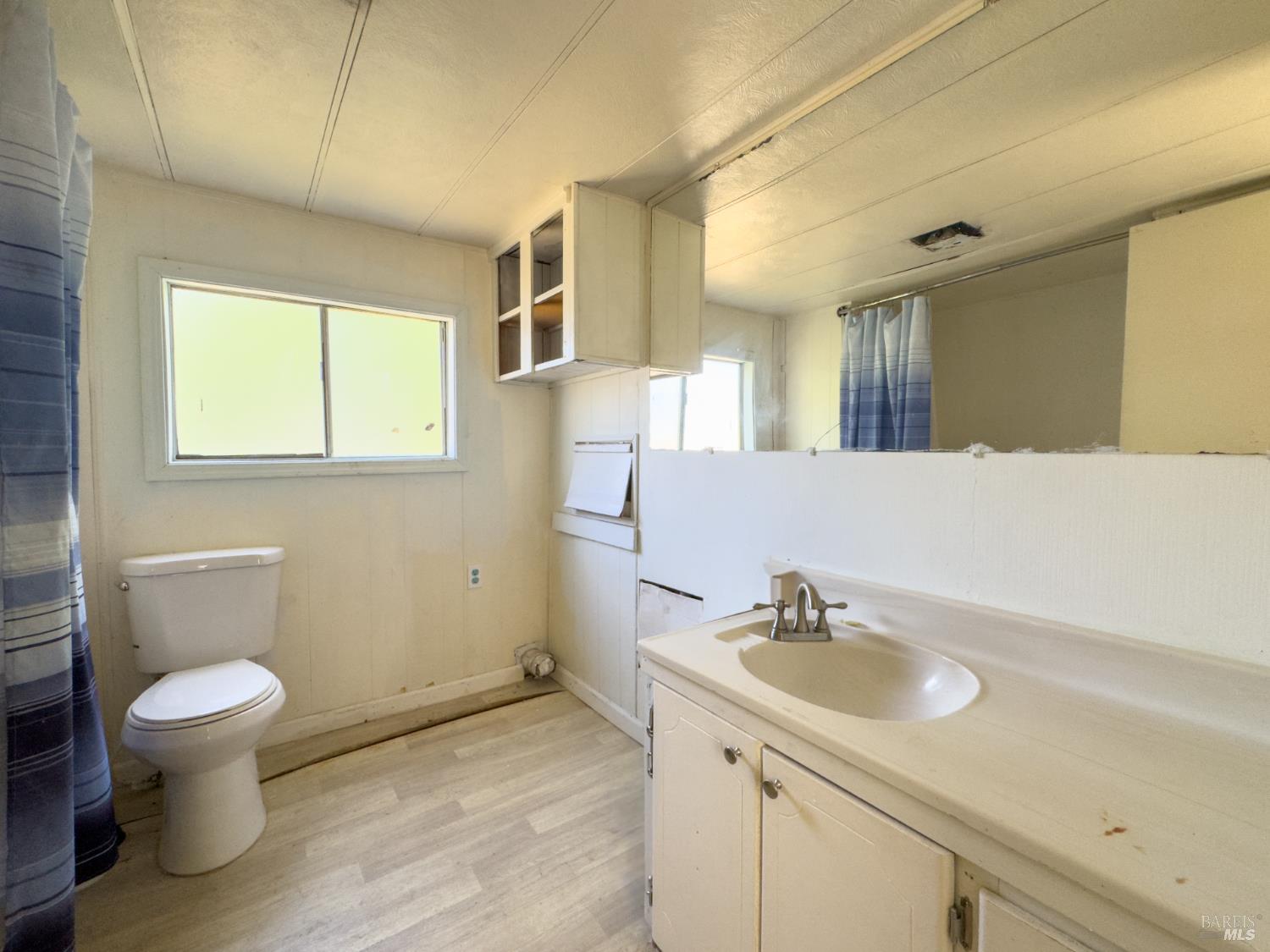 19401 Walker Road Willits CA 95490
