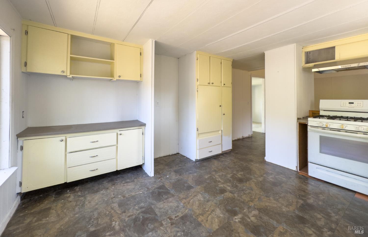 19401 Walker Road Willits CA 95490