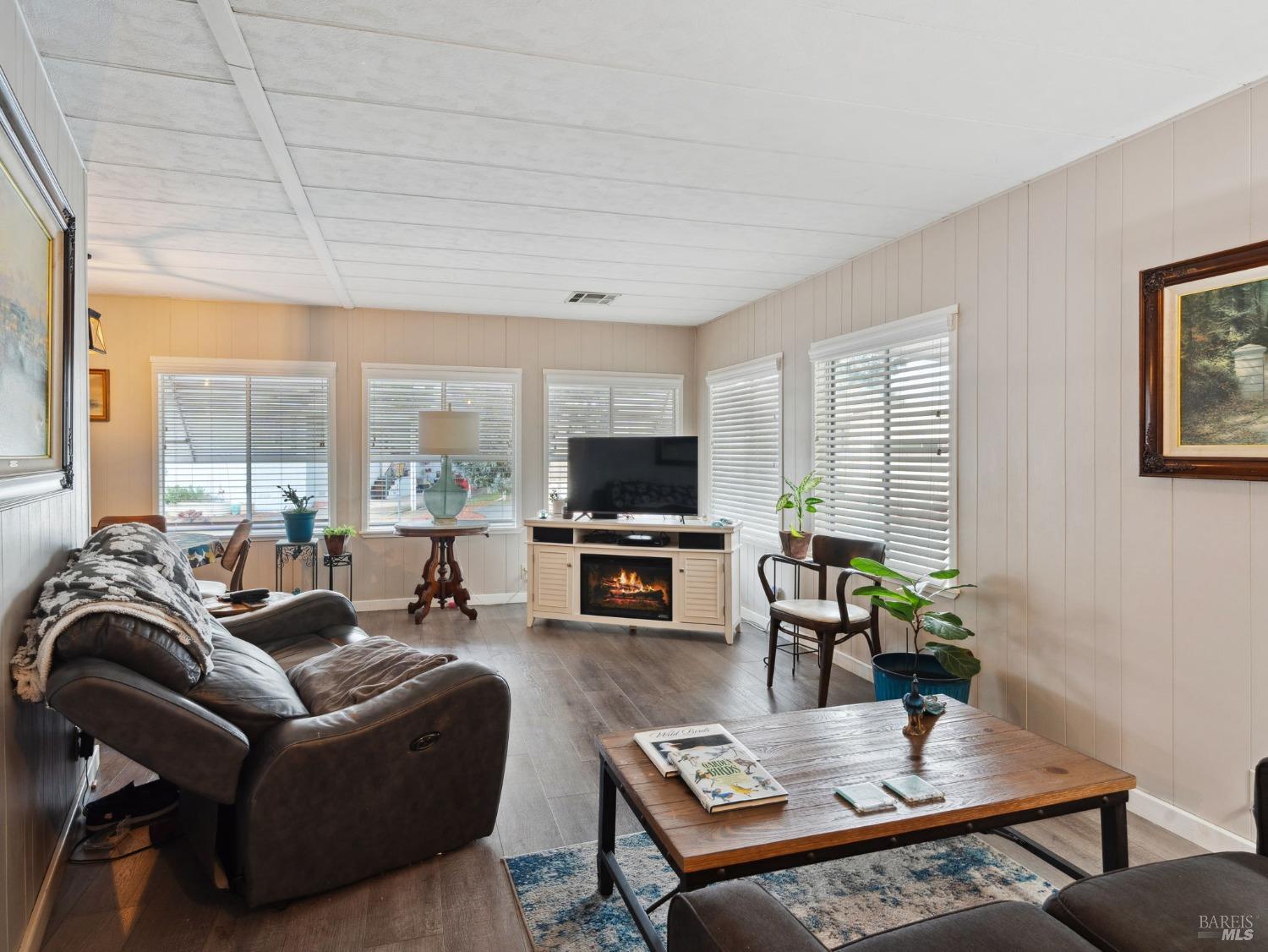 460 E Gobbi Street Ukiah CA 95482