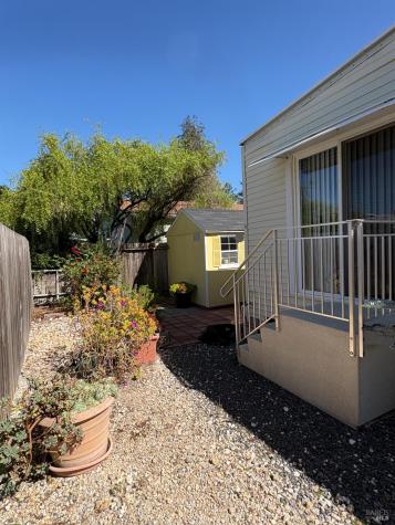 237 Petaluma Way Petaluma CA 94954