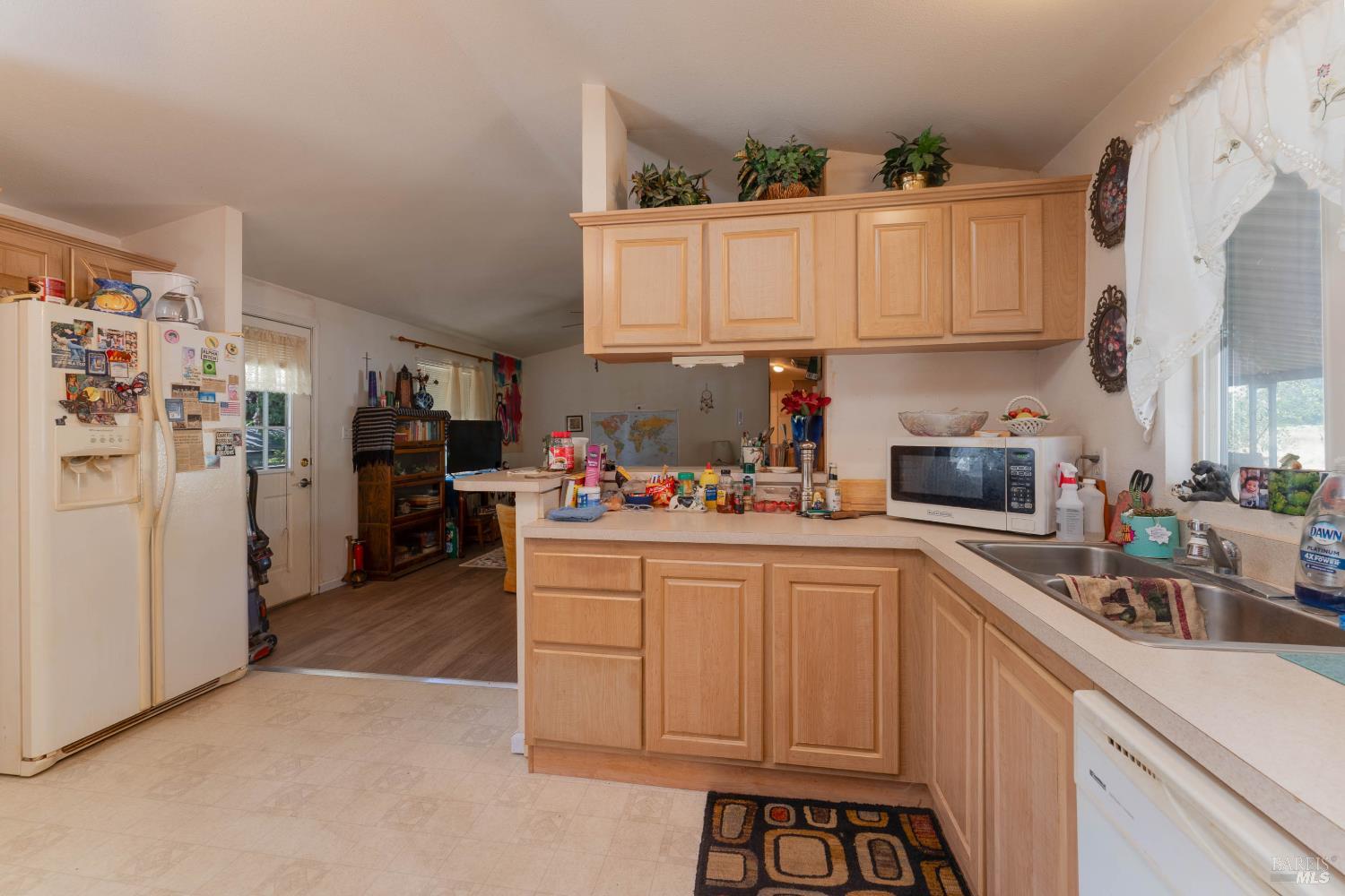 10755 Mobile Village Way Willits CA 95490