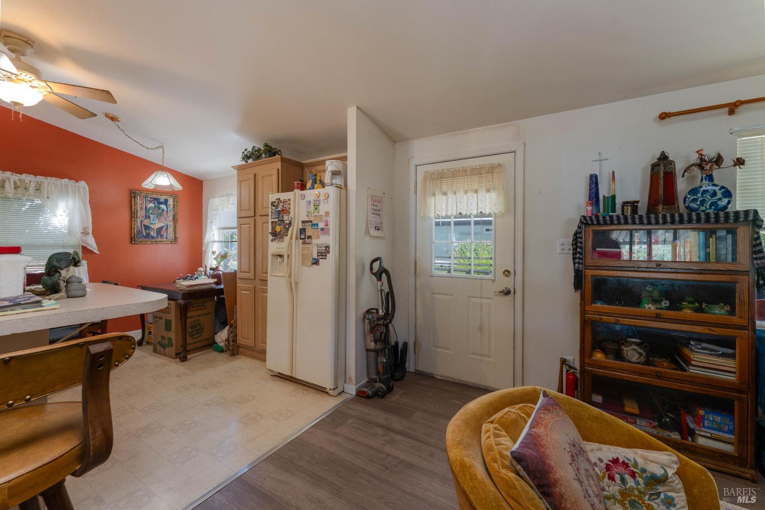 10755 Mobile Village Way Willits CA 95490