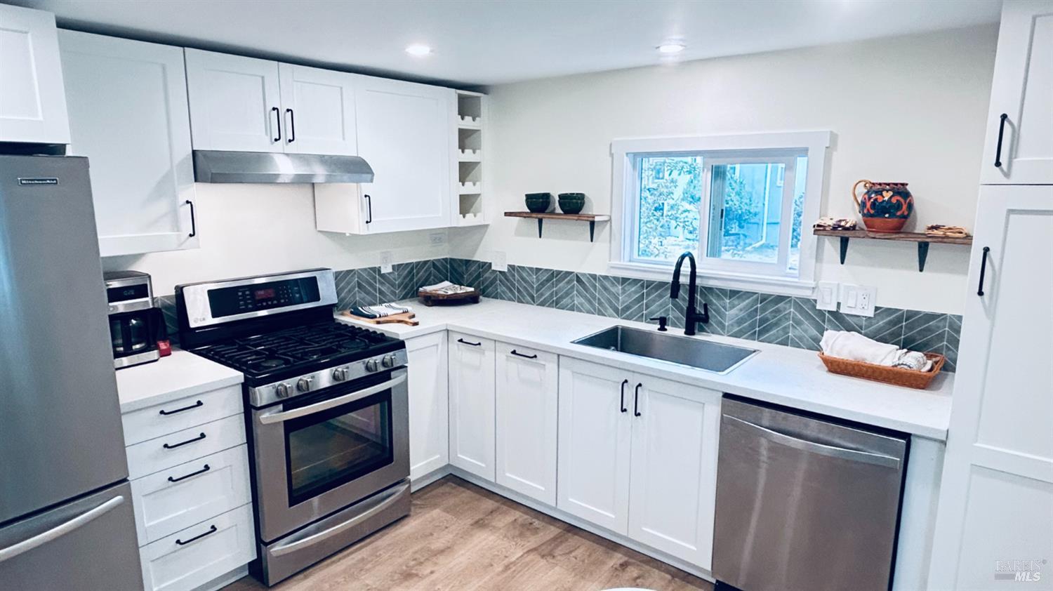 17900 Ocean Drive Fort Bragg CA 95437
