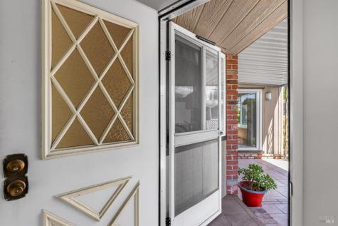 1 Circulo Grande Rohnert Park CA 94928